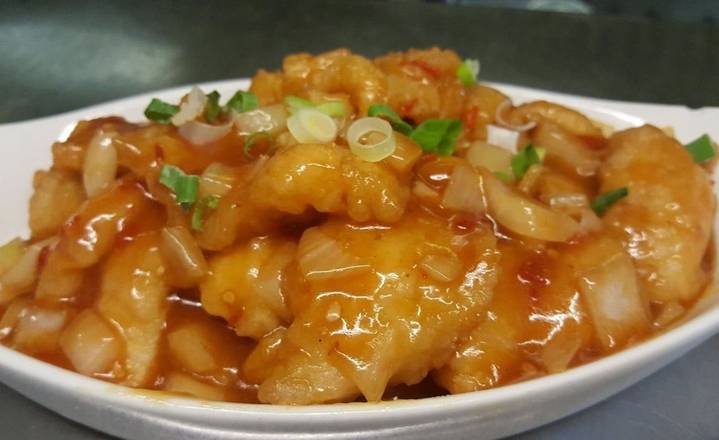 F1. Fish Fillet with Hot Chili Sauce 豆瓣鱼片
